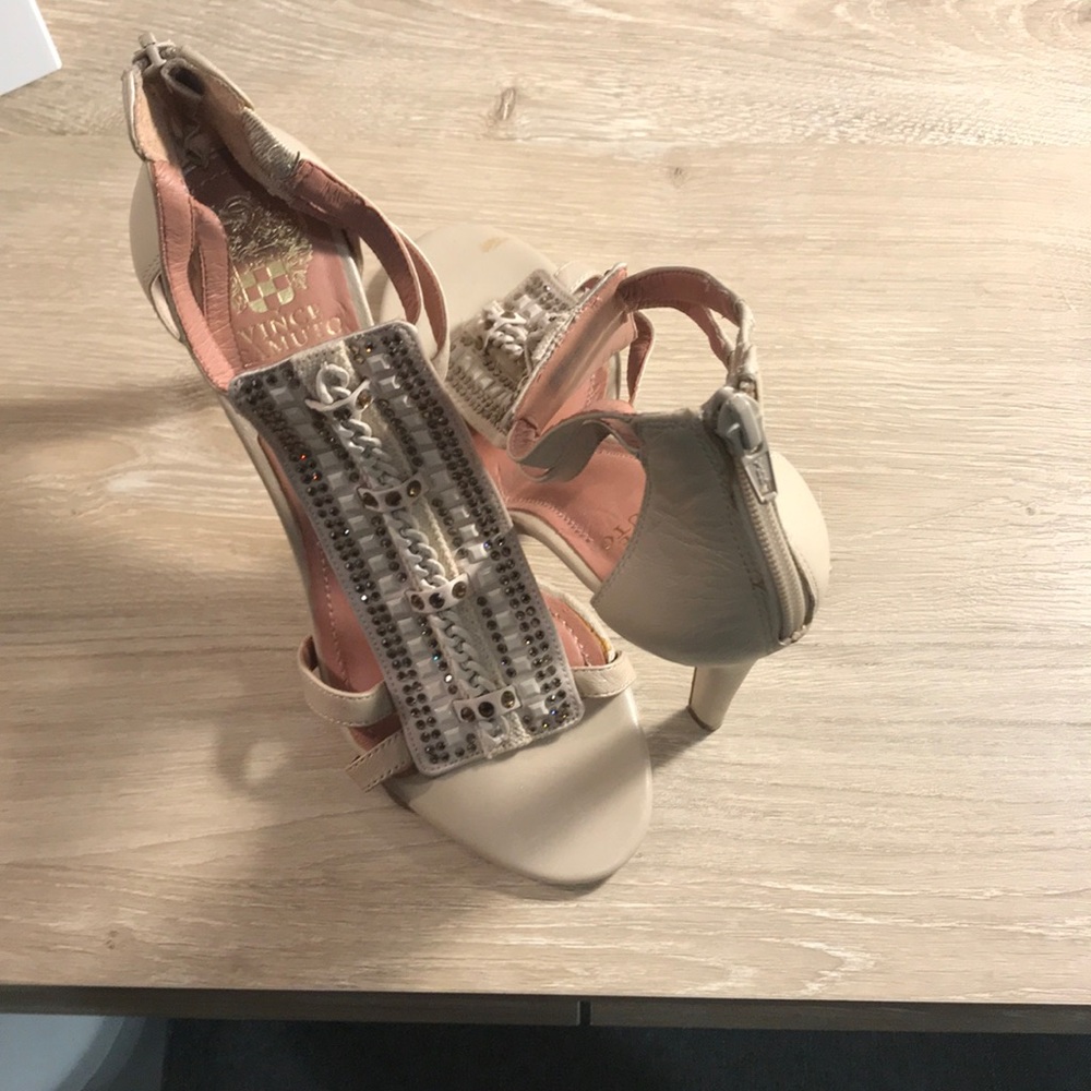 Vince Camuto High Heels